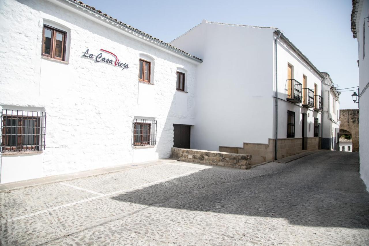 Apartamentos Turisticos La Casa Vieja Sabiote Extérieur photo